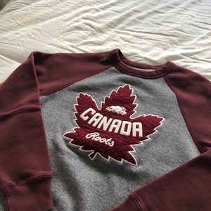 roots crewneck sweatshirt